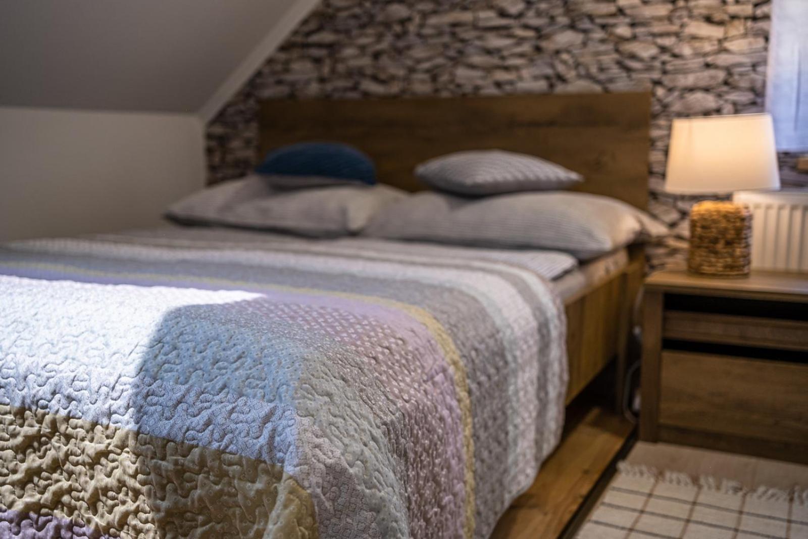 Szuerke Vendeghaz Balatonkenesen Apartment Bagian luar foto
