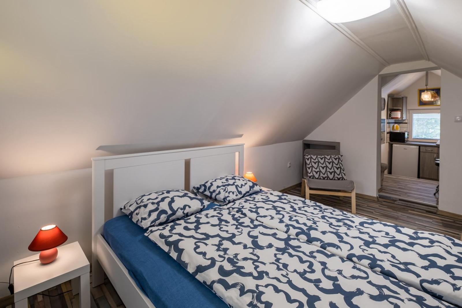 Szuerke Vendeghaz Balatonkenesen Apartment Bagian luar foto