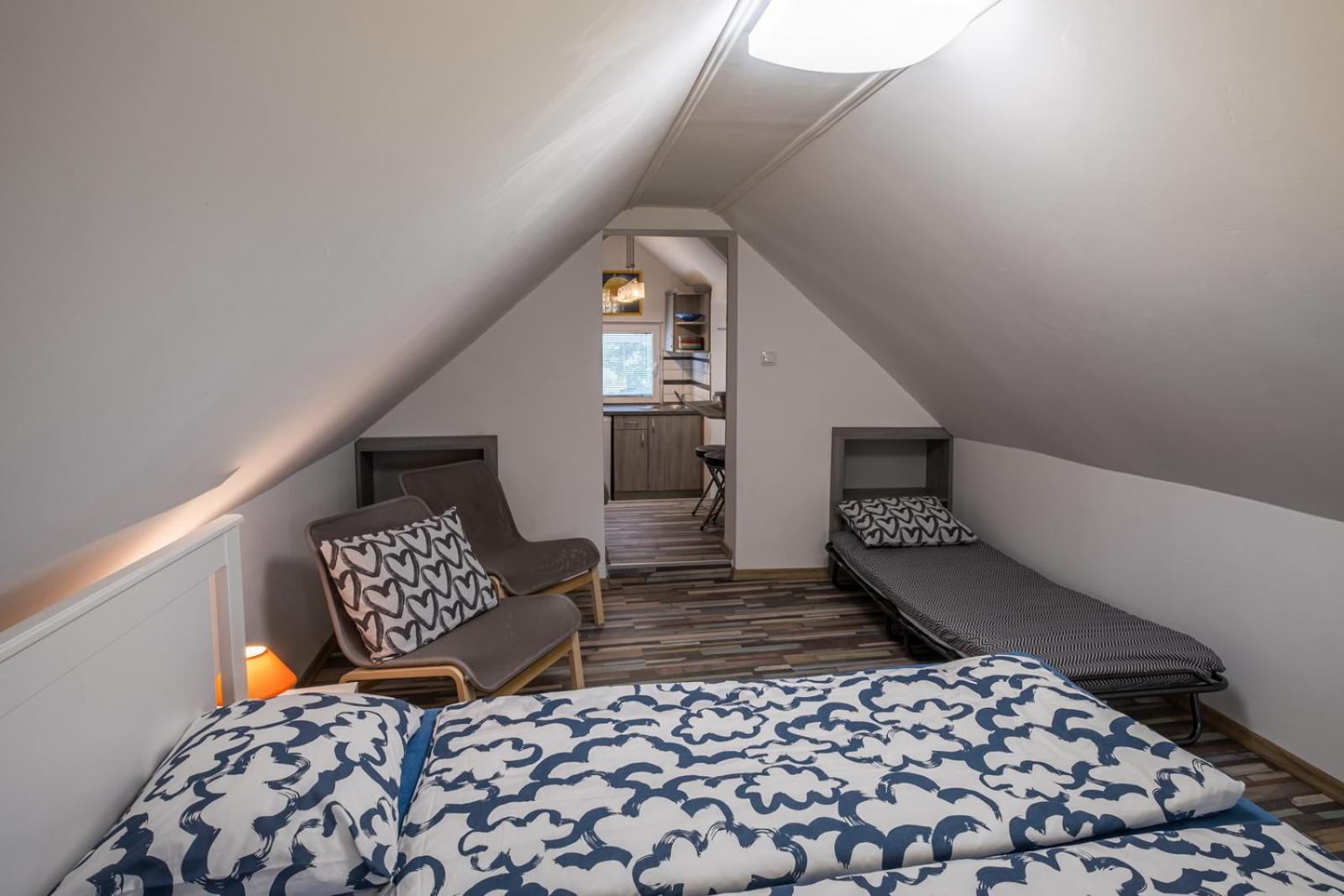 Szuerke Vendeghaz Balatonkenesen Apartment Bagian luar foto